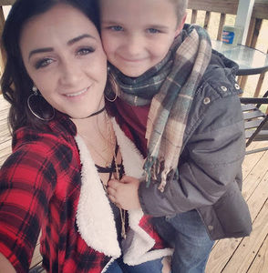 Meet your Posher, Hailey